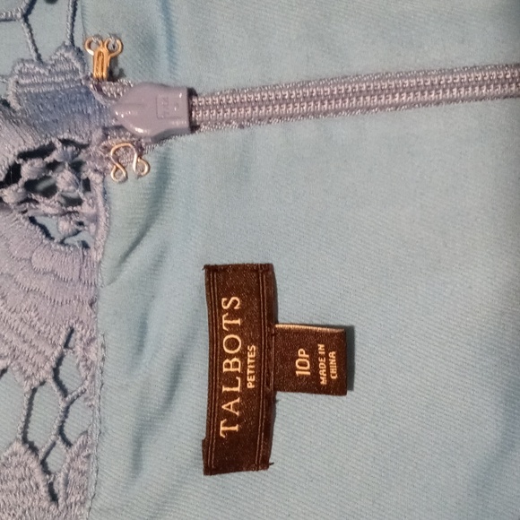 💙Talbots💙 - Cornflower Blue Floral Lace Overlay Dress - Picture 3 of 12